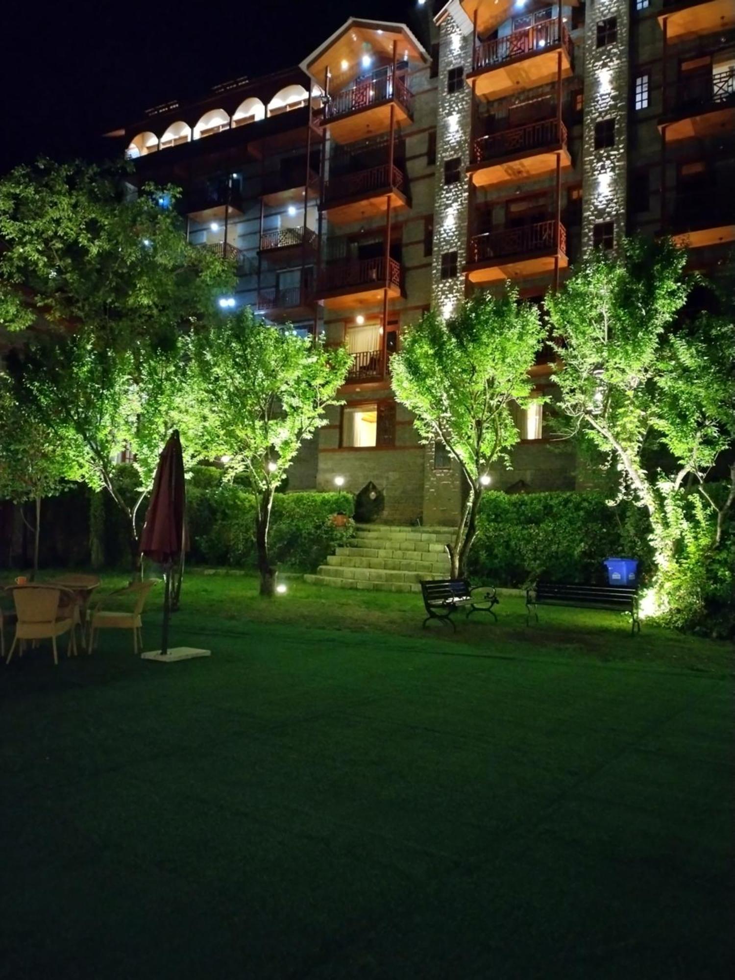 Regenta Inn By Riverside Manali Exterior foto