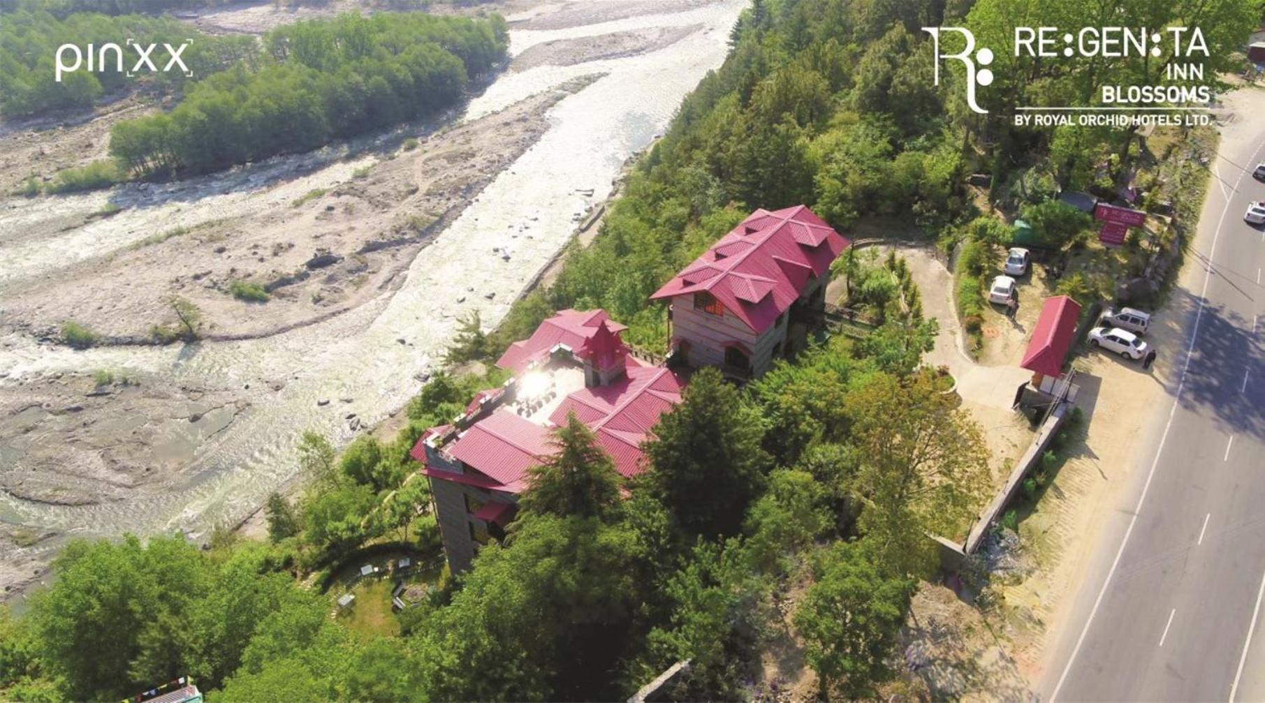 Regenta Inn By Riverside Manali Exterior foto