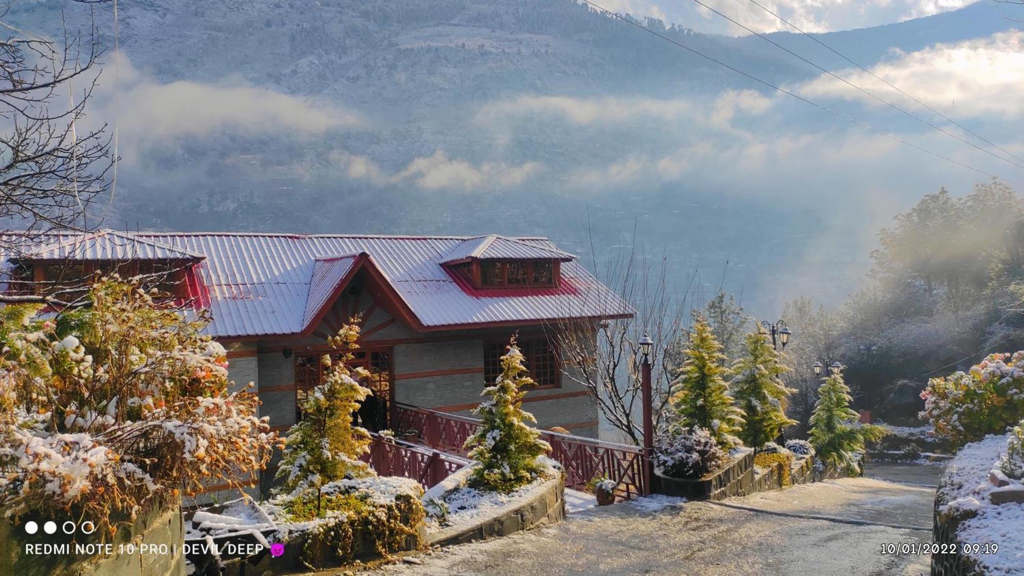 Regenta Inn By Riverside Manali Exterior foto